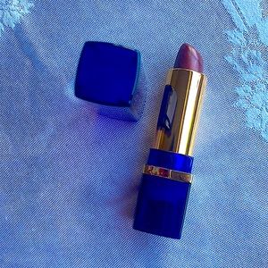 NWOT.  Estée Lauder lipstick.  Intense lip crème.
